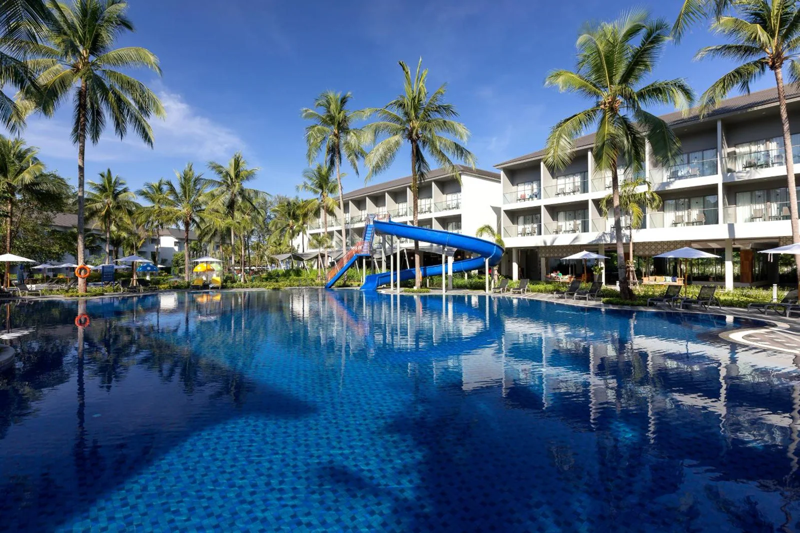 X10 Khaolak Resort: בריכות, ילדים ומתקנים