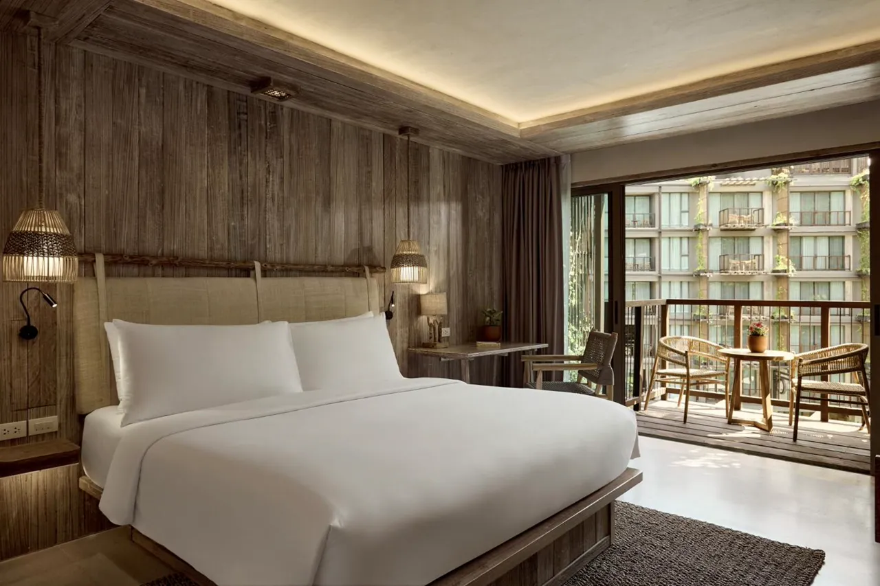 Premium King Room Pool View ב־Dinso Resort & Villas Phuket