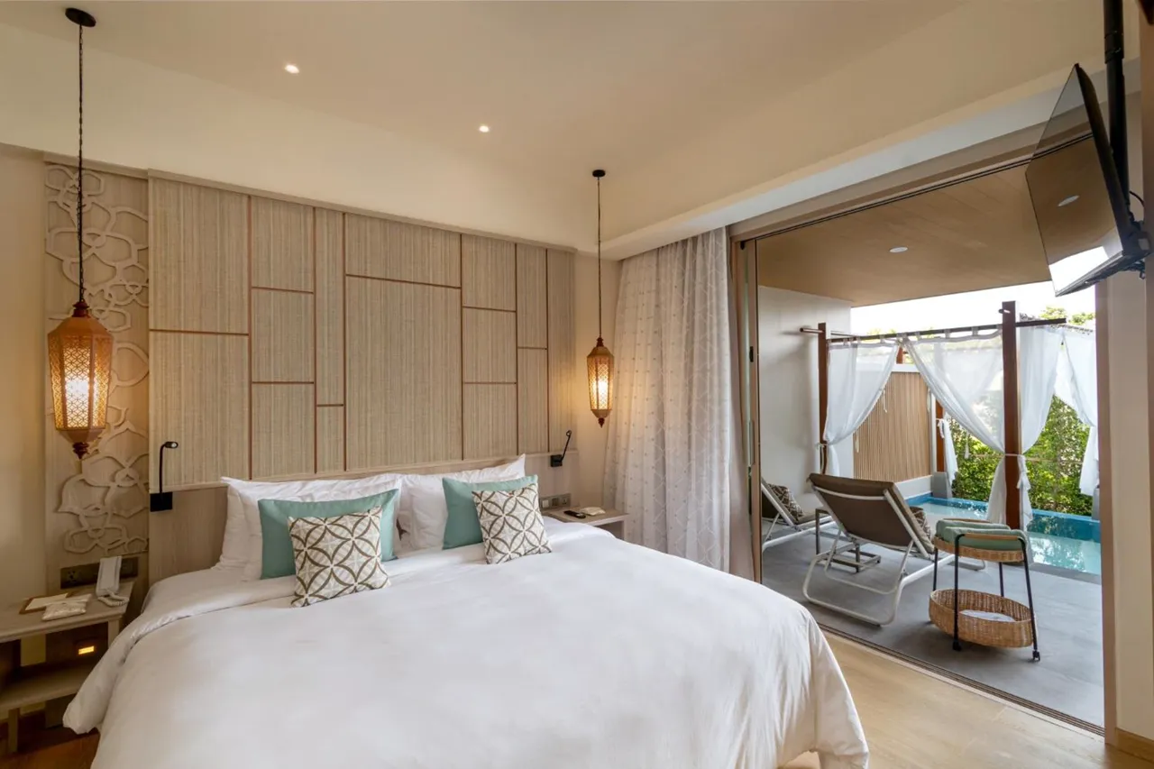 Pool Suite ב־The Little Shore Khao Lak by Katathani