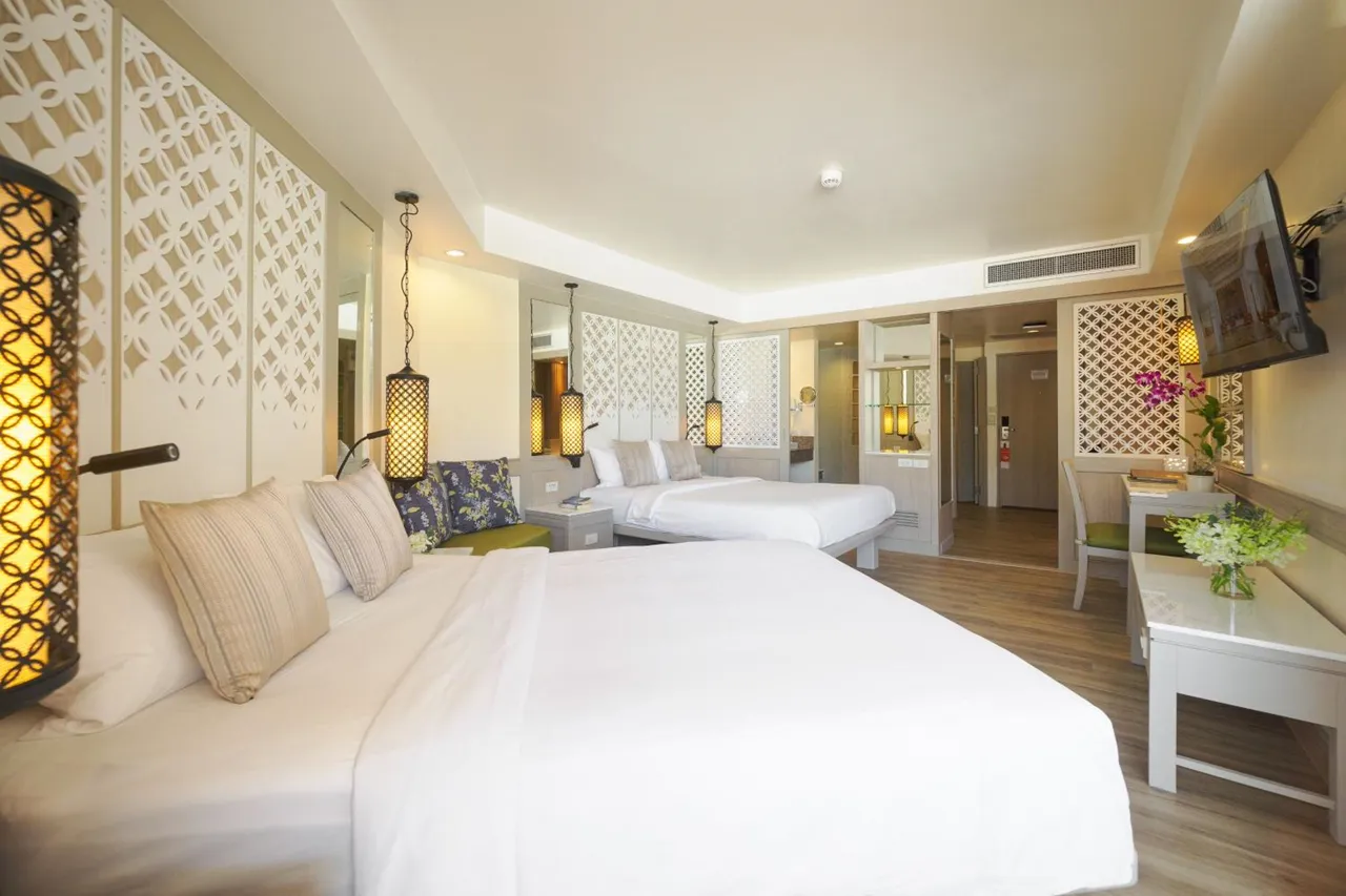 Deluxe Room (Bhuri Wing) ב־Katathani Phuket Beach Resort