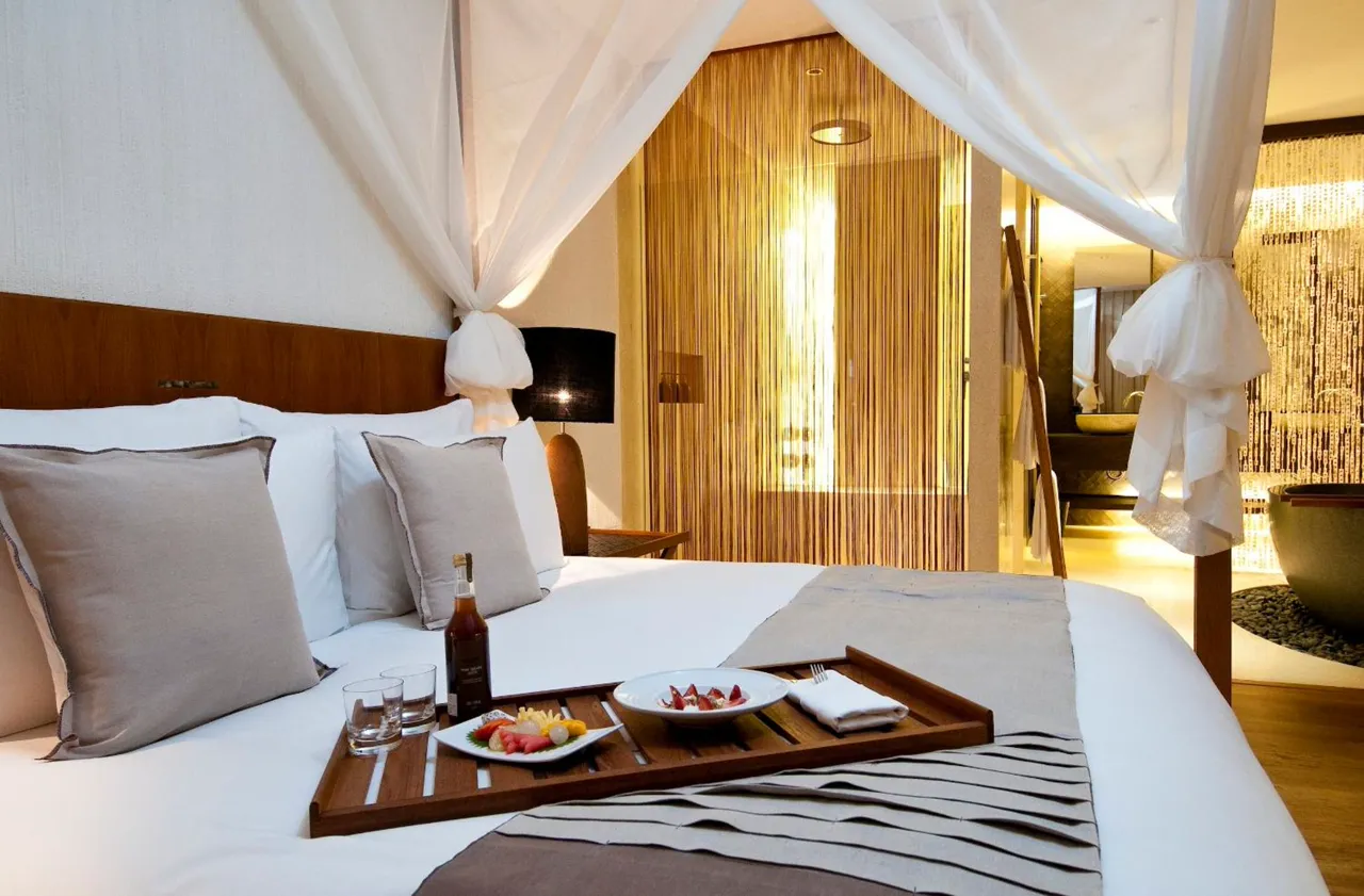 XL Double Room with Sea View ב־Hansar Samui Resort & Spa