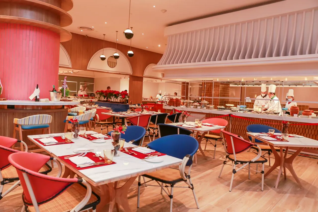 Centara Grand at CentralWorld – תמונת המלון 2