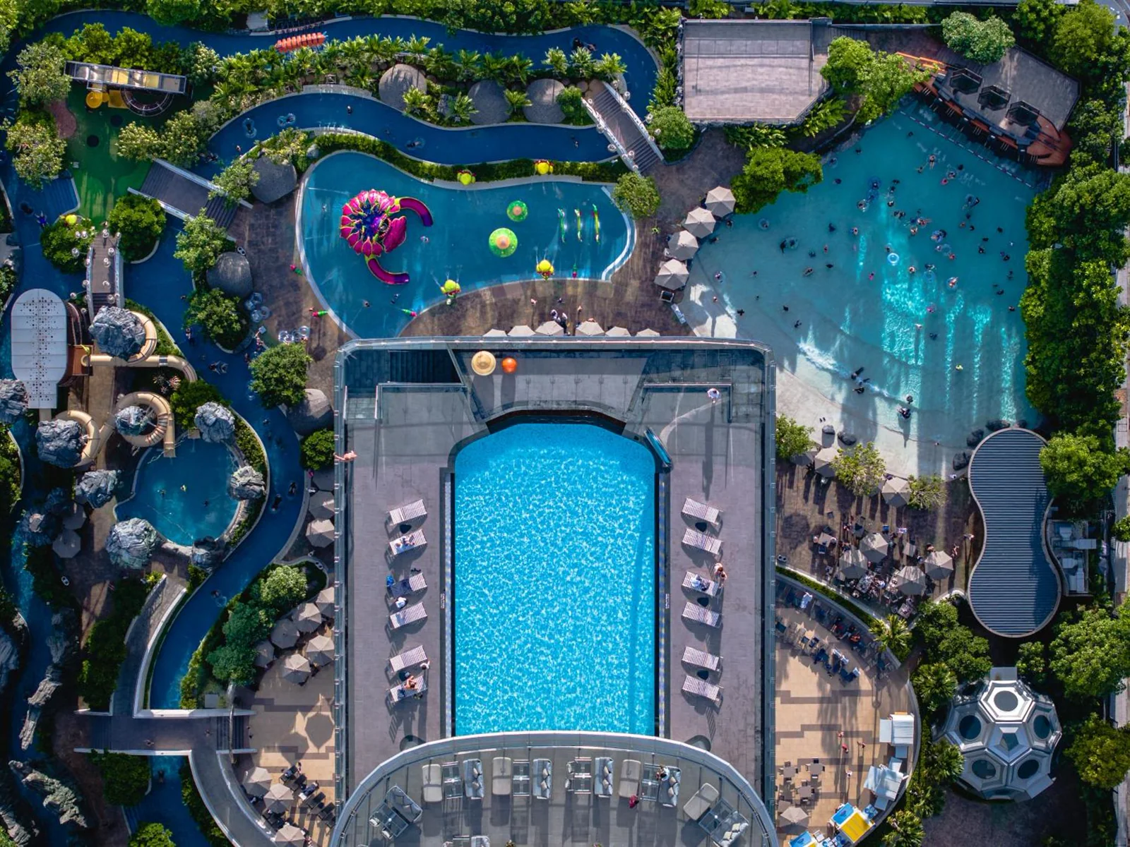 Grande Centre Point Space Pattaya: פארק המים, הילדים והספא